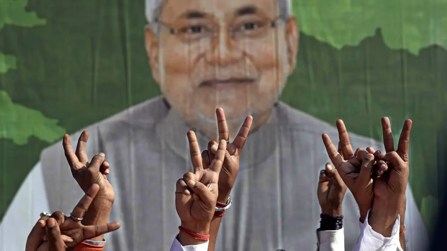 राजद ने नीतीश को पीएम उम्मीदवार बताकर कांग्रेस की मुश्किल बढ़ाई