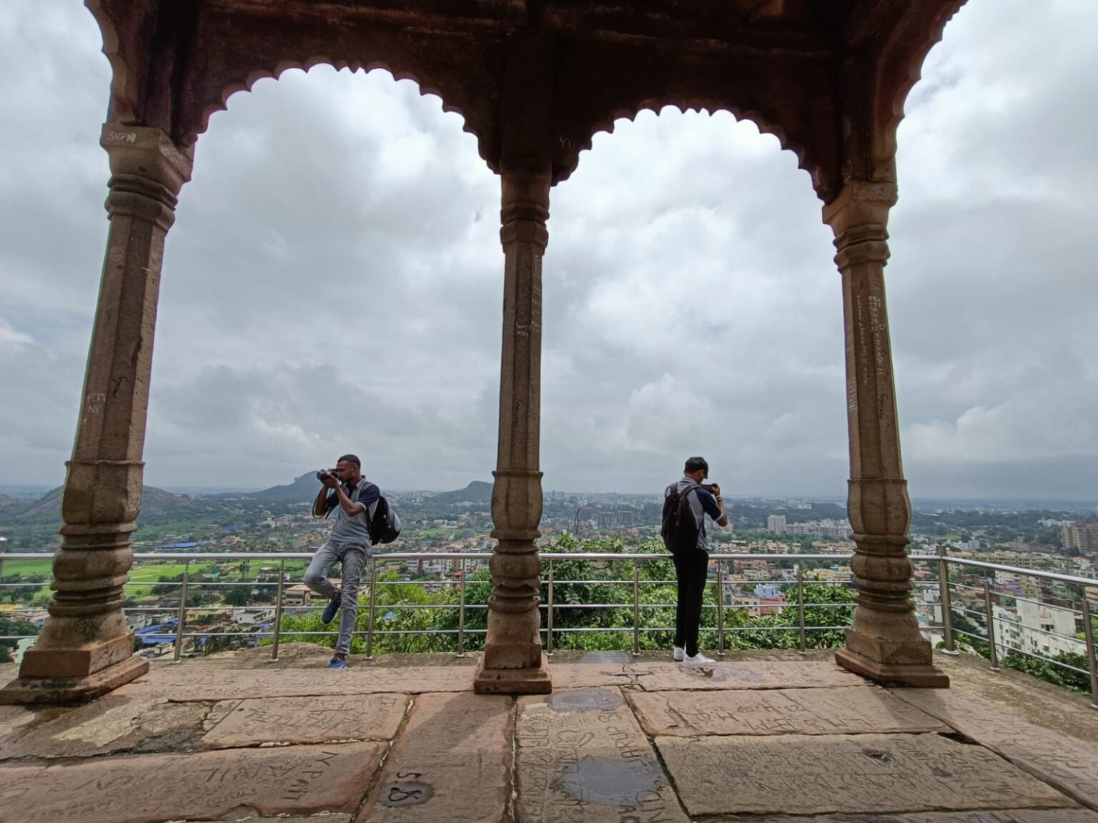 गोस्सनर कॉलेज के विद्यार्थियों ने सीखे फोटोग्राफी के गुण