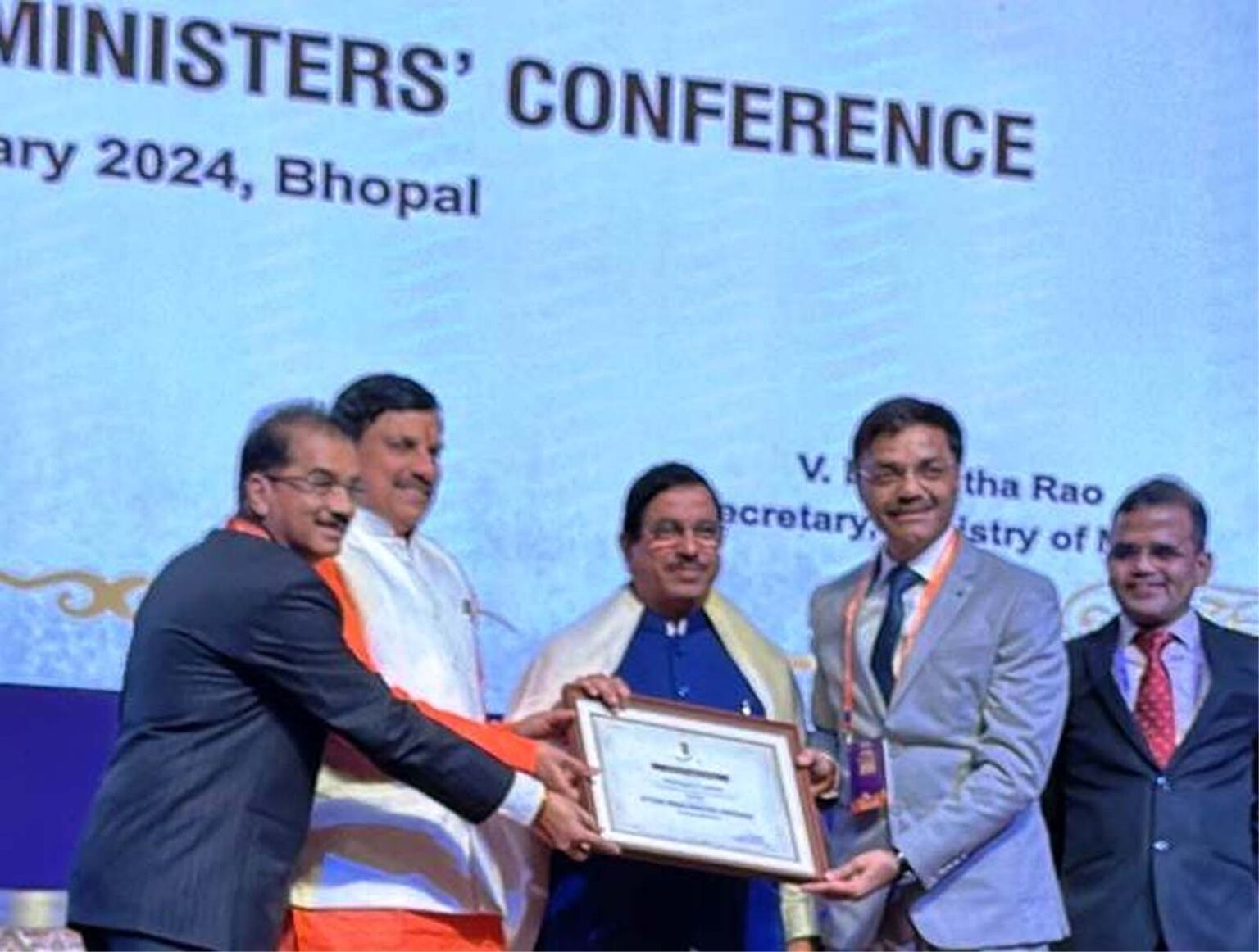 रायपुर : खनिज ब्लॉकों की नीलामी के लिए छत्तीसगढ़ को मिला द्वितीय बेस्ट परफॉर्मेंस अवार्ड