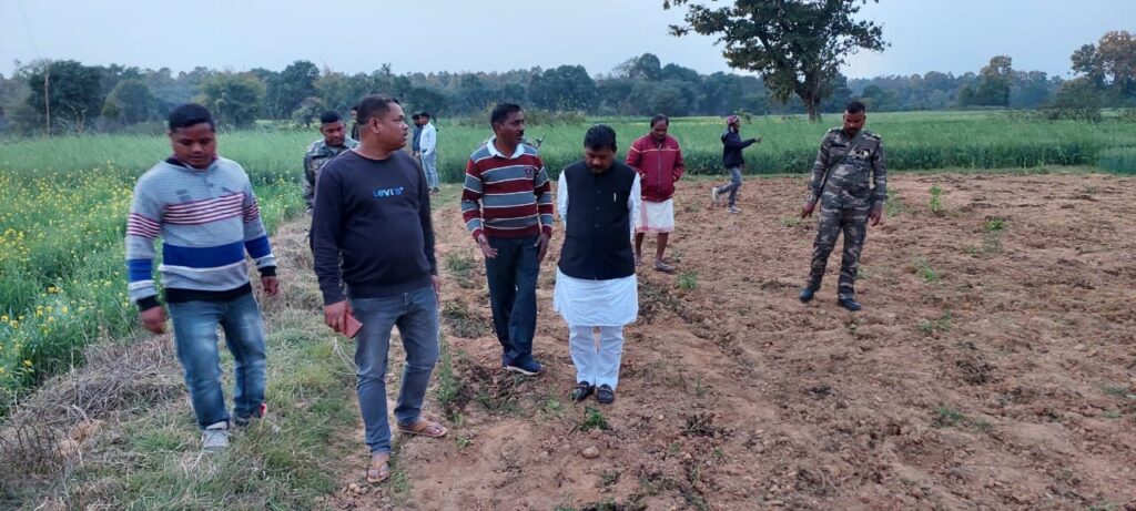 हाथियों से बचाव के लिए प्रभावी कदम उठाये वन विभाग: बंधु तिर्की