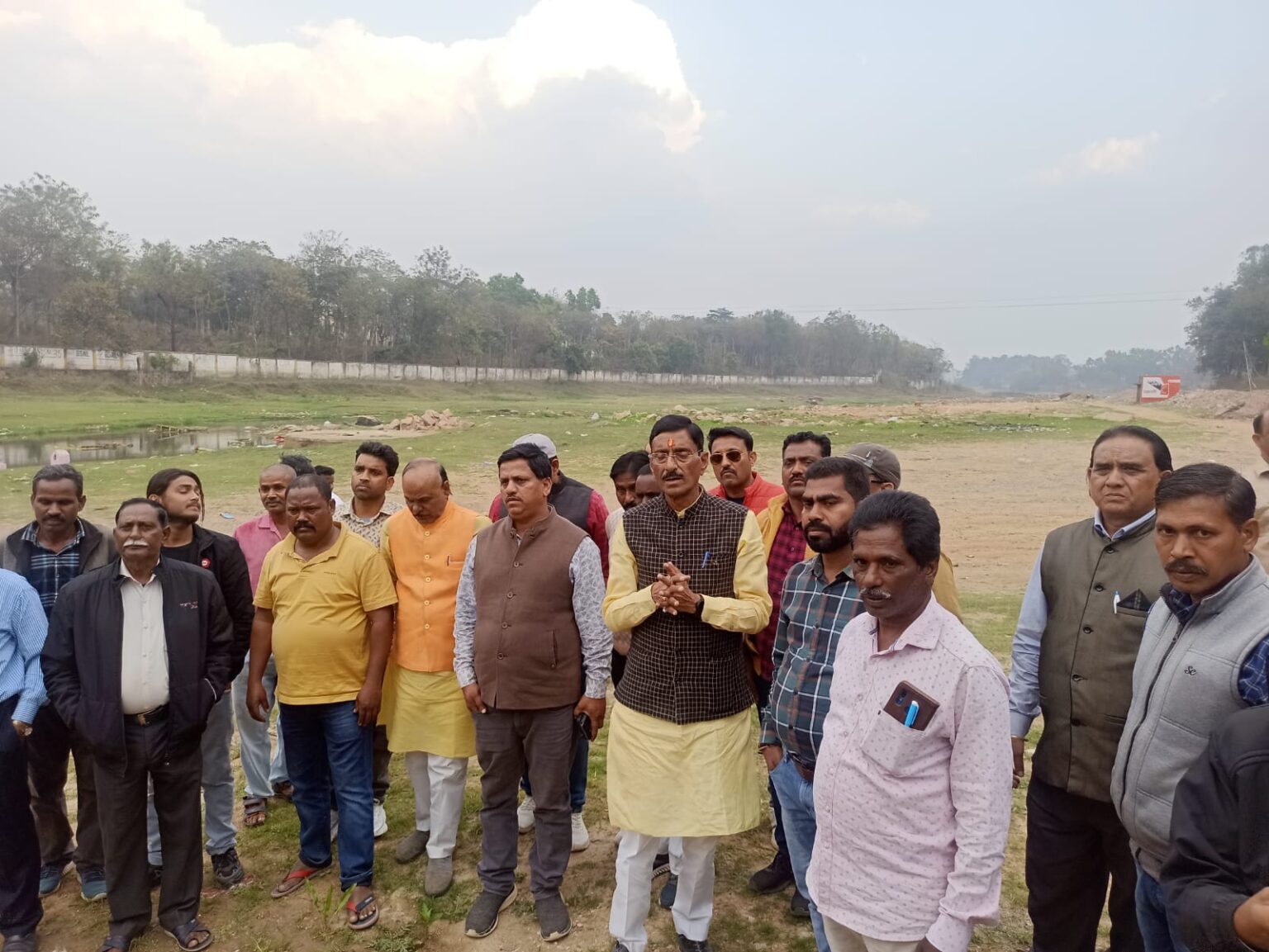 सांसद संजय सेठ की पहल से जुमार नदी पर बनेगा शवदाह गृह