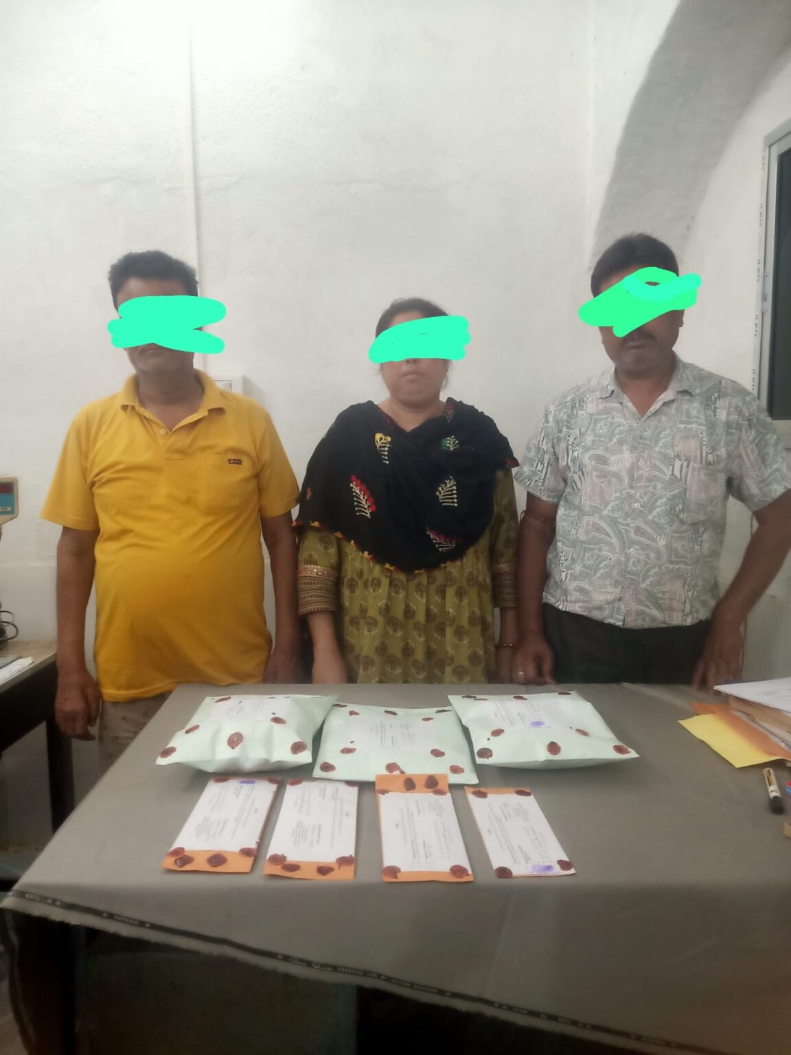 नागालैंड से दो करोड़ की हेरोइन लेकर आ रहे थे तस्कर, बंगाल एसटीएफ ने दबोचा