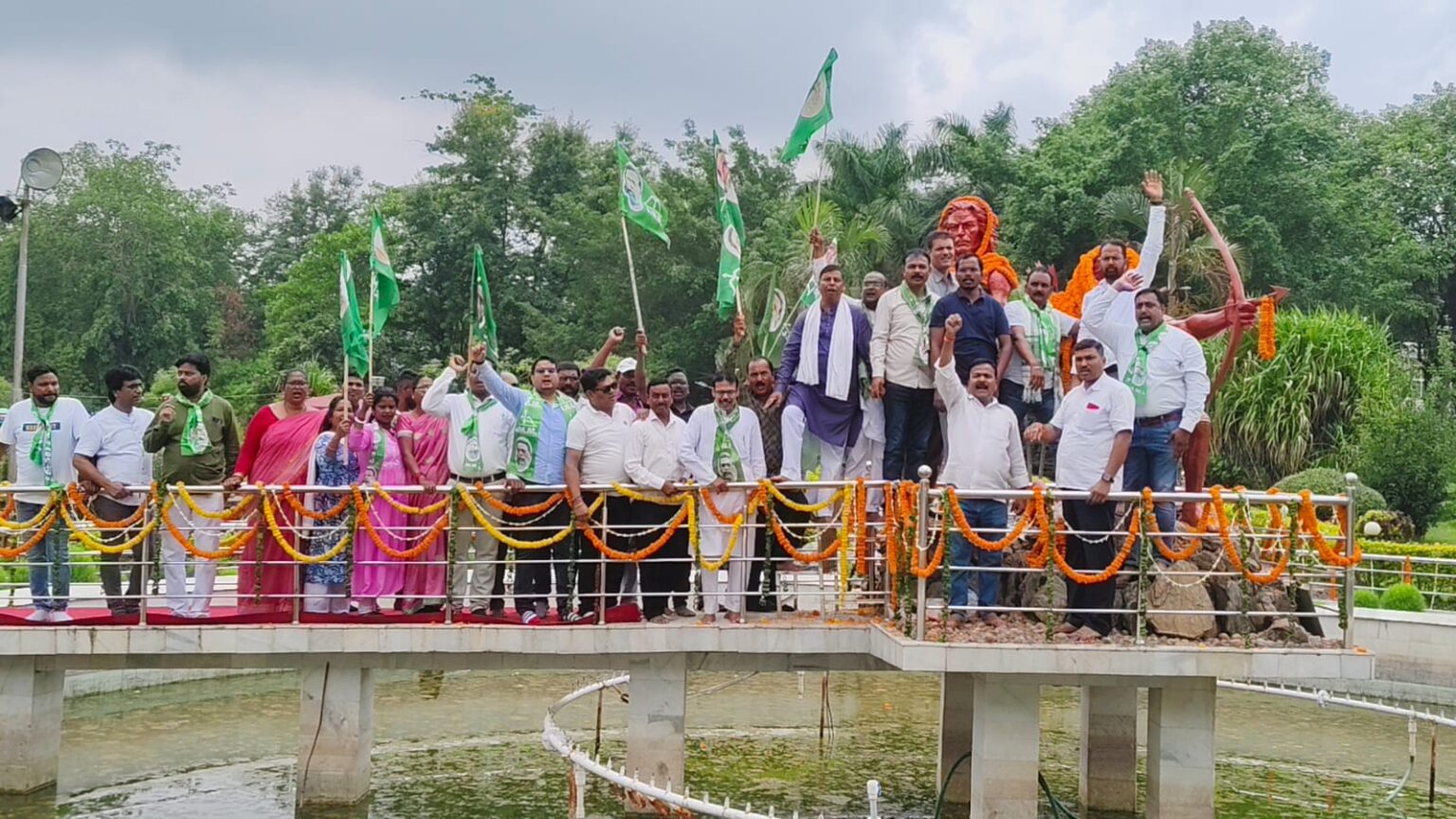 शहीदों को सम्मान और उनके परिजनों की सुध लेने वाली पार्टी है झामुमो: अश्विनी