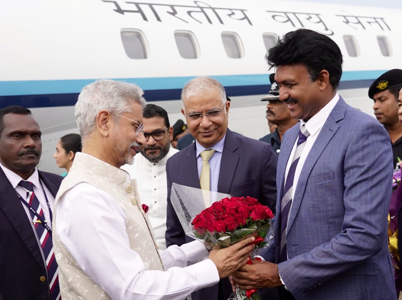 विदेशमंत्री जयशंकर दूसरे कार्यकाल में अपनी पहली यात्रा पर श्रीलंका पहुंचे