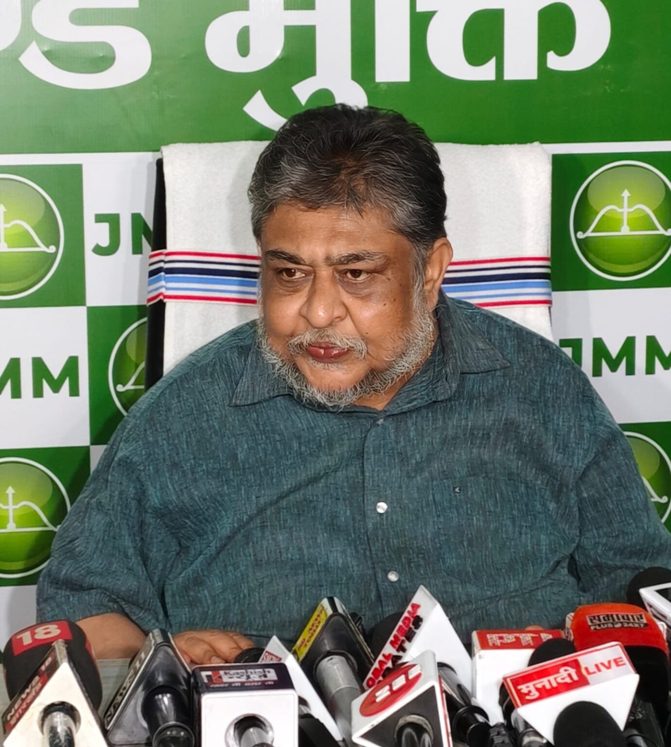 भारत के मुख्य चुनाव आयुक्त लॉफ्टर चैनल के कैरेक्टर हैं: सुप्रियो भट्टाचार्य