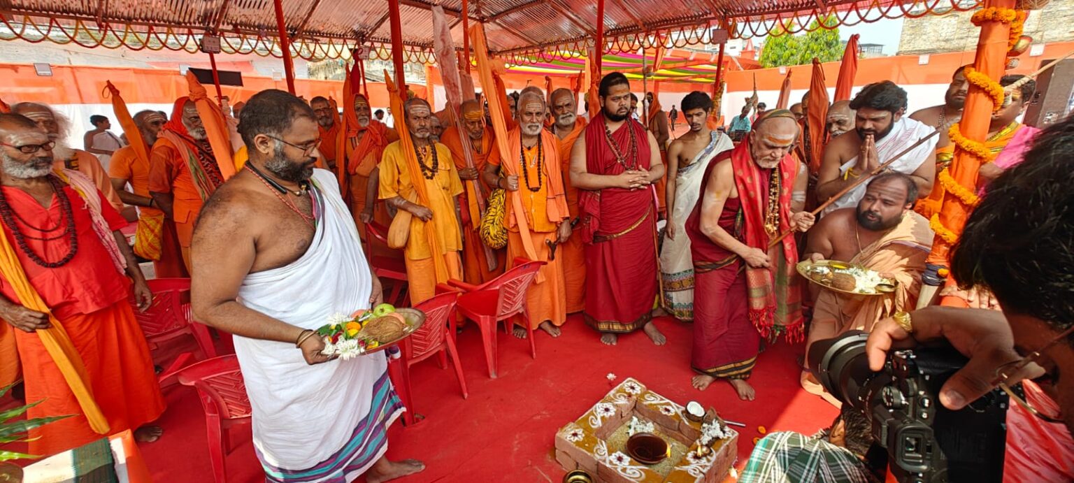 काशी में तीन दिवसीय आध्यात्मिक समागम का आगाज, दक्षिण भारतीय 200 विद्वान जुटे