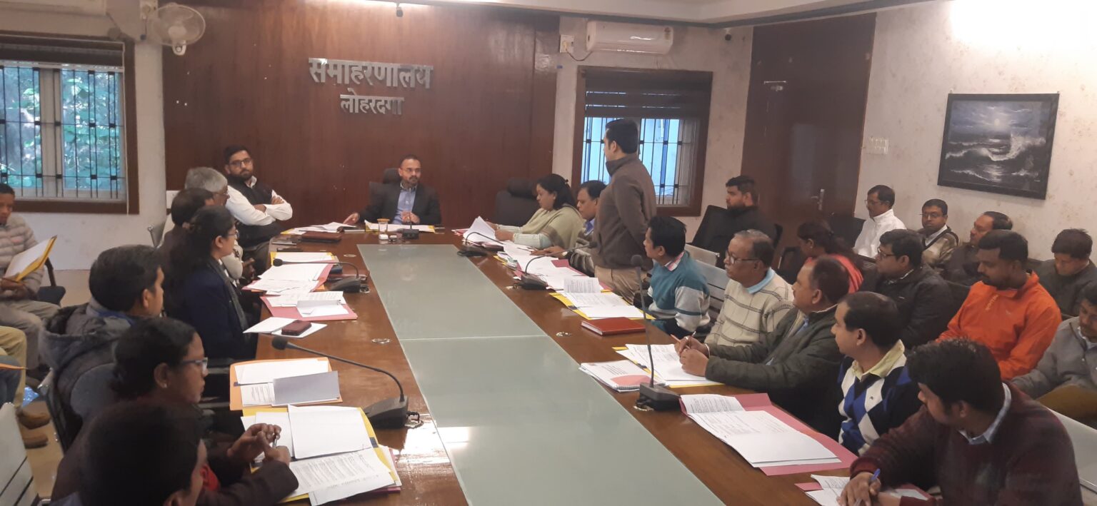 सीएसआर के तहत विकास कार्य किये जायेंगे: उपायुक्त