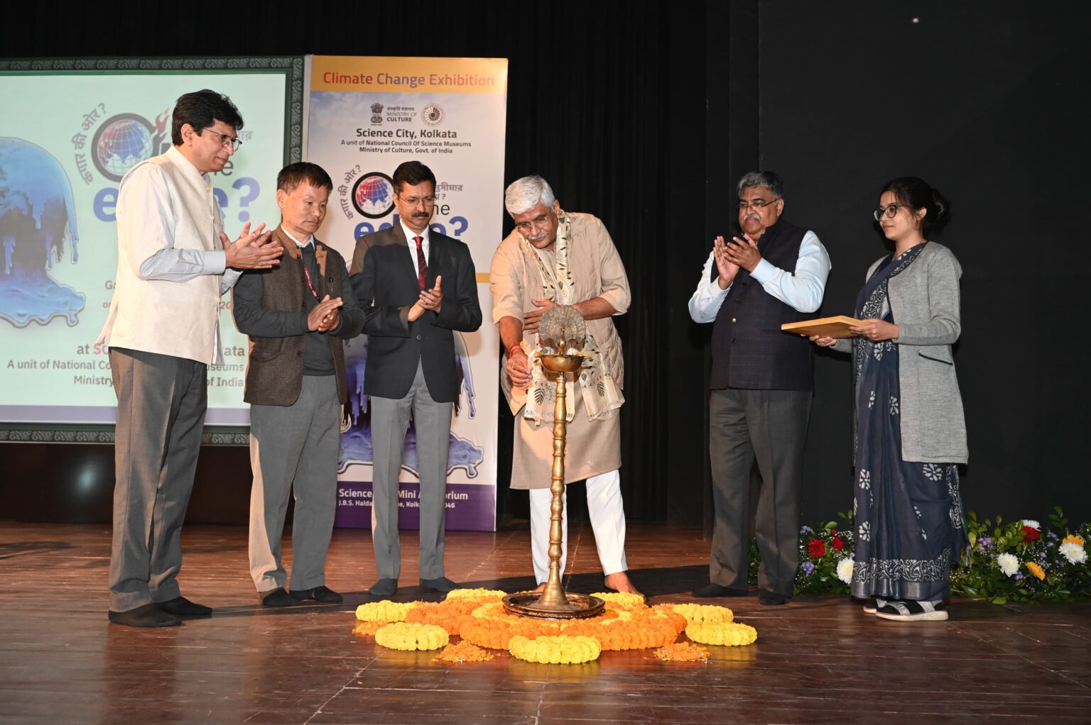 हम धरती के मालिक नहीं, बल्कि संरक्षक हैं : केन्द्रीय मंत्री शेखावत