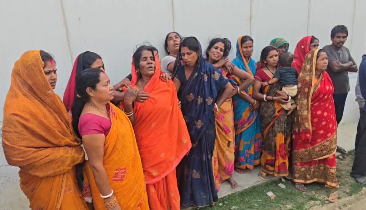 बिहार के अररिया में जमीनी विवाद में महिला की हत्या,पुलिस जांच में जुटी