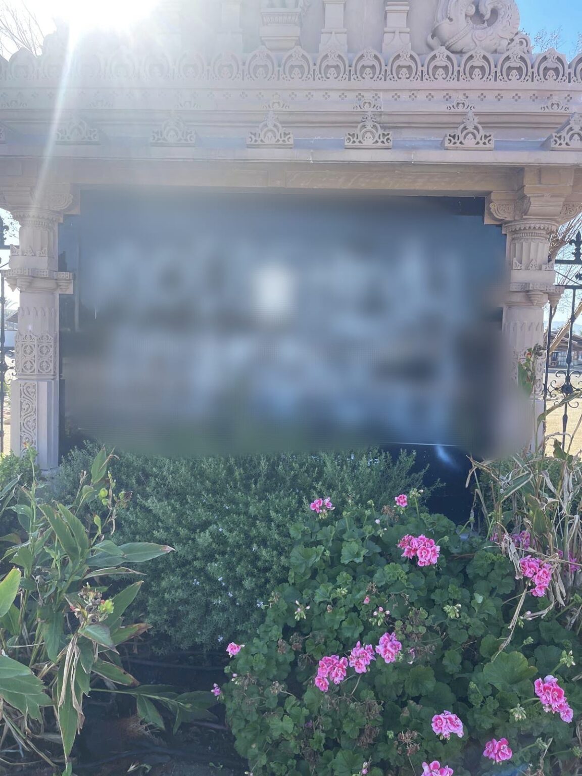 अमेरिका के हिन्दू मंदिर में लिखे गए नफरत भरे नारे, भारत ने की निंदा