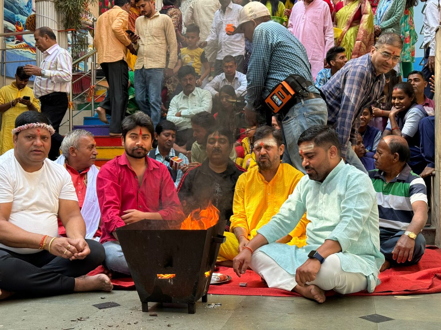 भारतीय टीम की जीत के लिए रांची के पहाड़ी मंदिर में हवन-यज्ञ