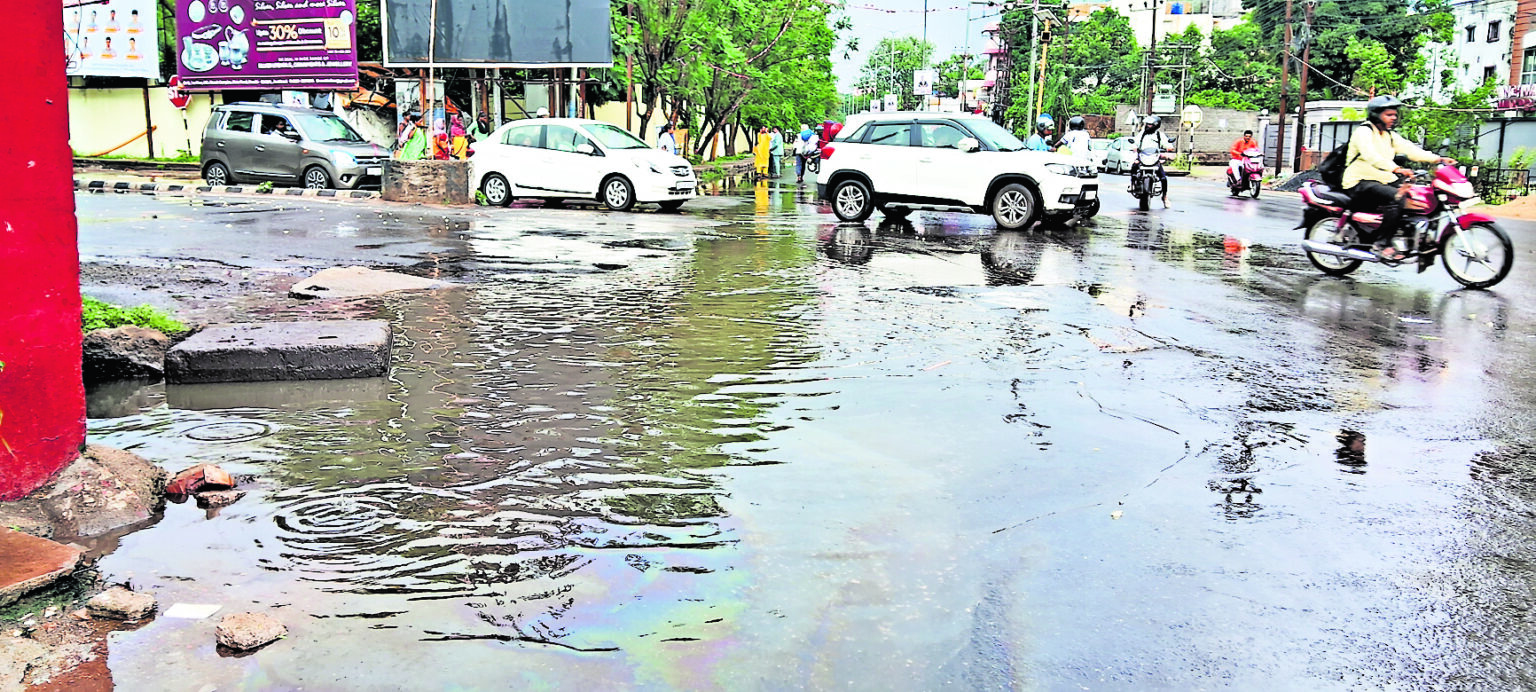 झारखंड में बारिश और धूप से तापमान में उतार-चढ़ाव जारी