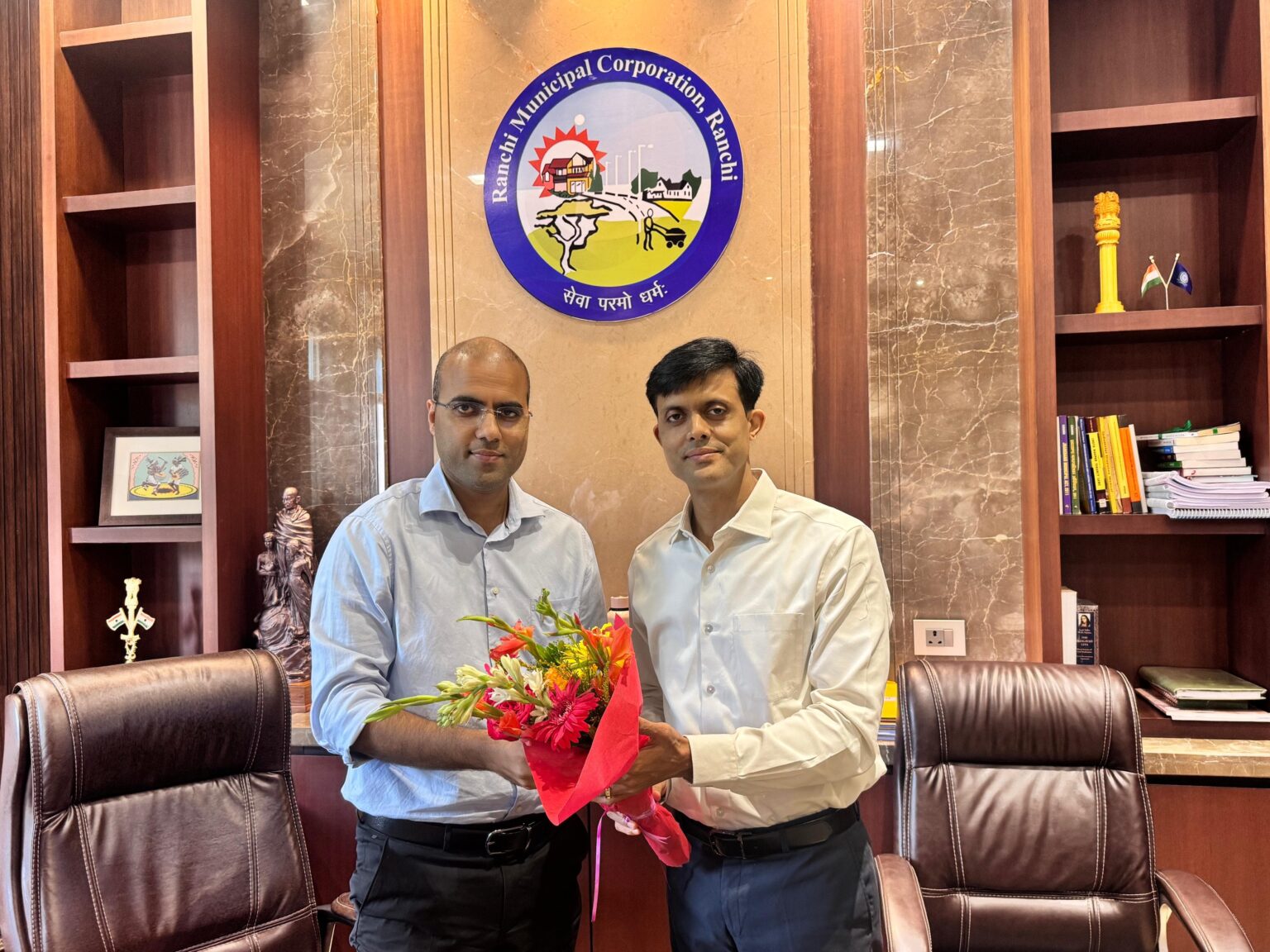 रांची नगर निगम के नवनियुक्त नगर आयुक्त सुशांत ने संभाला पदभार