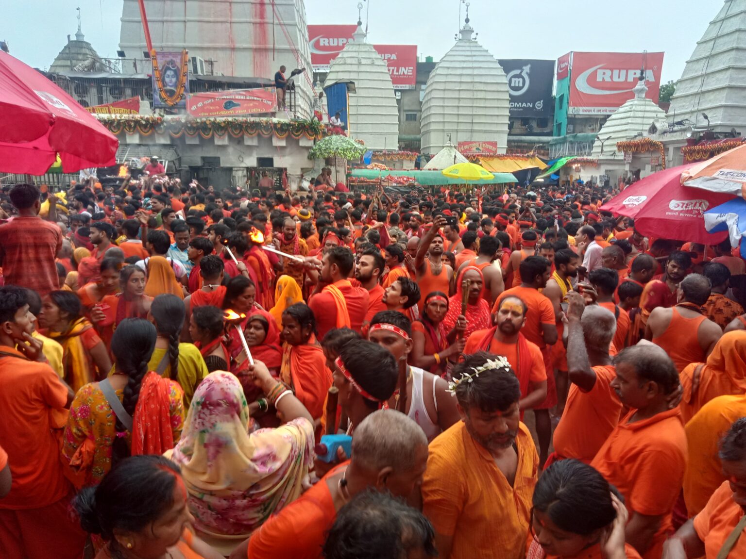 देवघर के बाबा बैद्यनाथ धाम में अबतक 38.74 लाख श्रद्धालुओं ने किया जलार्पण