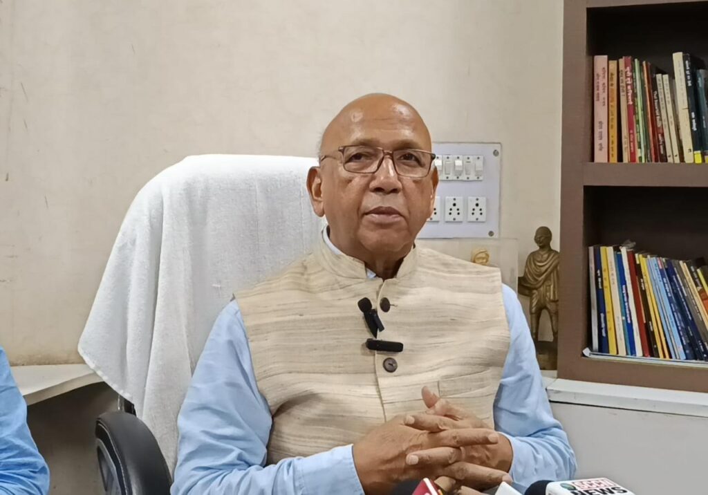 सिविल सर्जन का निलंबन नाकाफी, स्वास्थ्य मंत्रालय और सचिवालय जिम्मेदार : सरयू राय