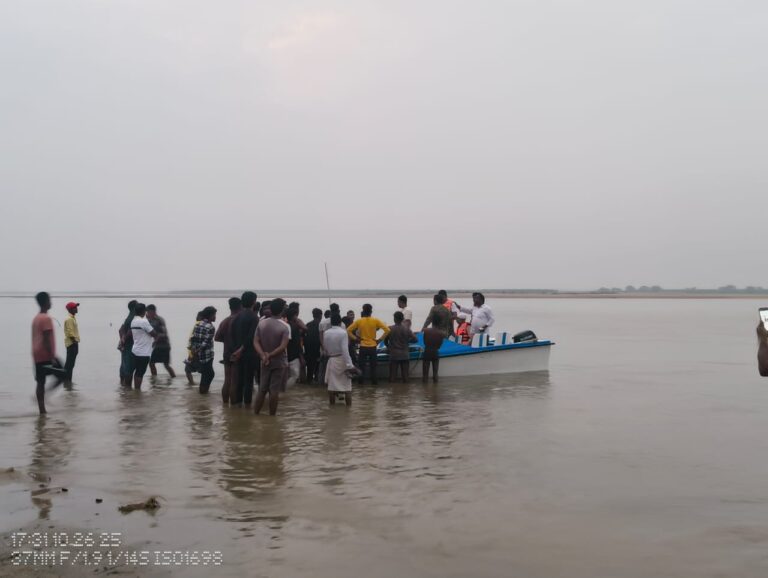 सोन नदी में डूबे तीनों युवकों के शव बरामद