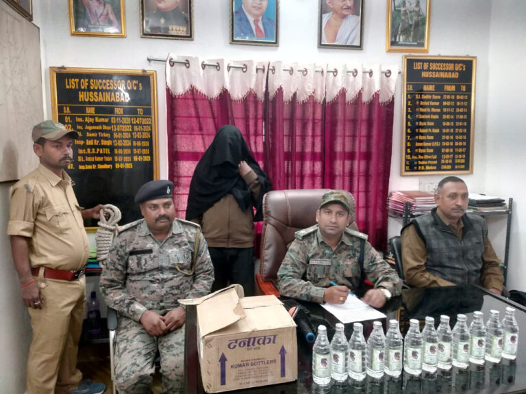 पलामू से 700 बोतल अवैध शराब के साथ चालक गिरफ्तार