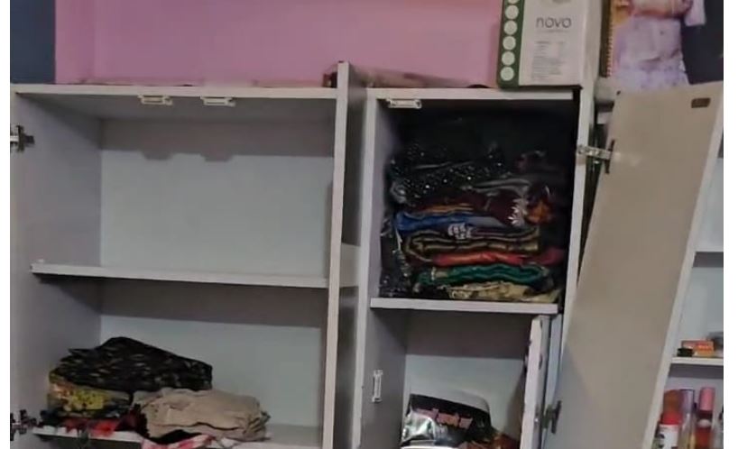 बंद मकान से तीन लाख नगद और जेवरात की हुई चोरी