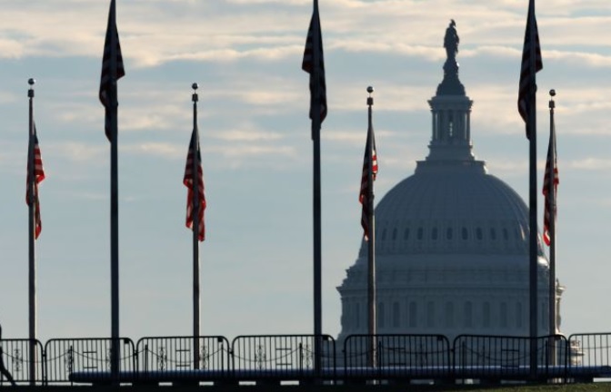 अमेरिका में डेमोक्रेट पड़े नरम, शटडाउन पर गतिरोध खत्म होने के संकेत