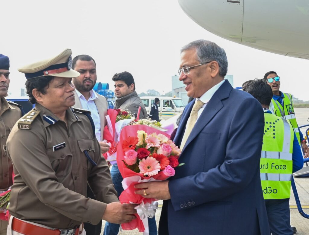 मुख्य निर्वाचन आयुक्त ज्ञानेश कुमार पहुंचे देवघर