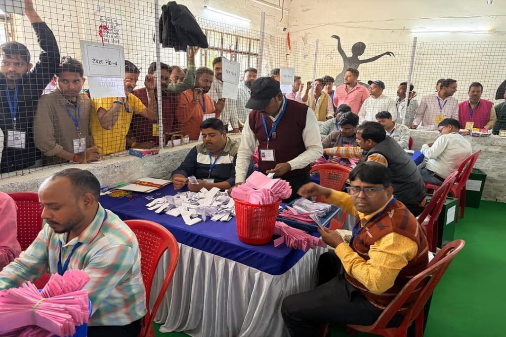 नगर निकाय चुनाव रिजल्ट डे : दोपहर तक तस्वीर साफ होने की उम्मीद