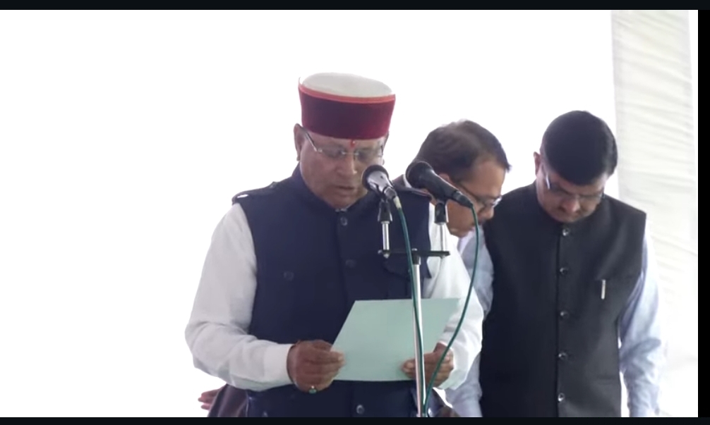 धामी मंत्रिमंडल का विस्तार, पांच विधायकों ने ली मंत्री पद की शपथ