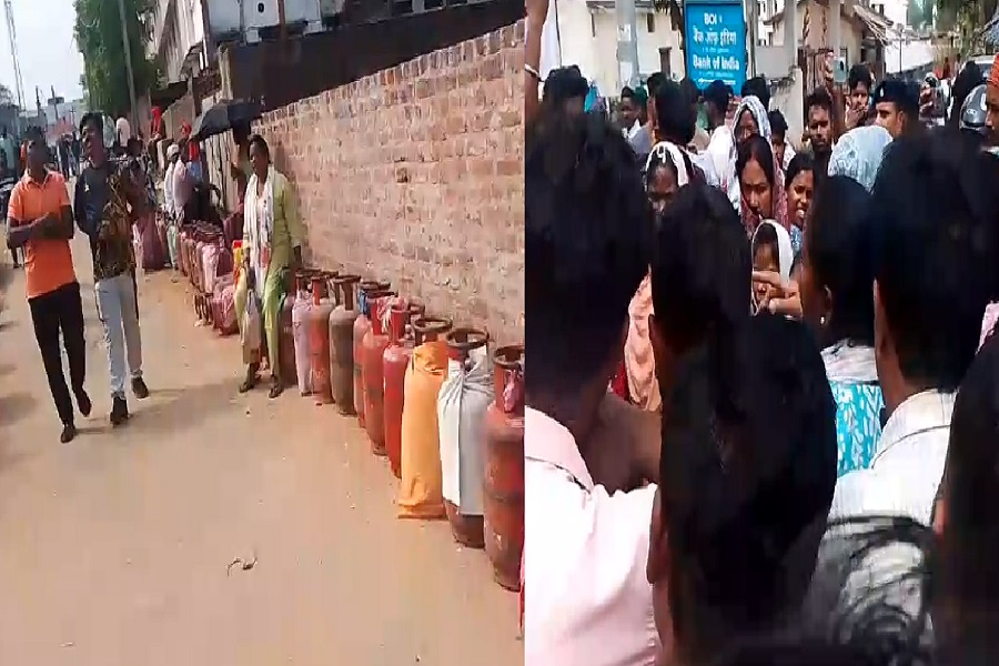 गुमला में गैस सिलेंडर को लेकर हंगामा, लोगों ने किया सड़क जाम