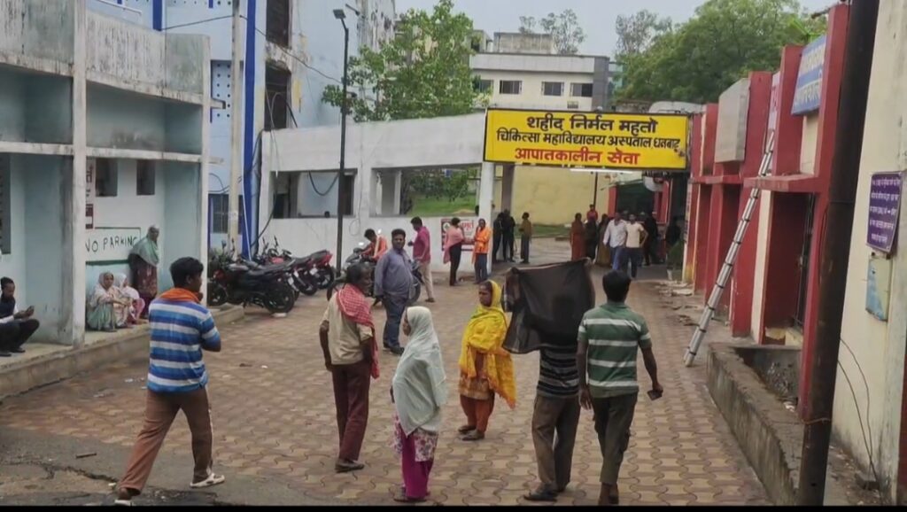 गैस कटर सिलेंडर फटने से दो की मौत, दो घायल