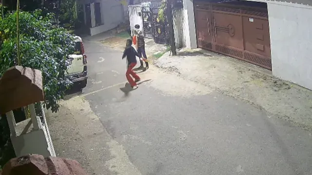 रांची में RSS कार्यालय पर पेट्रोल बम से हमला, CCTV में कैद हुई घटना